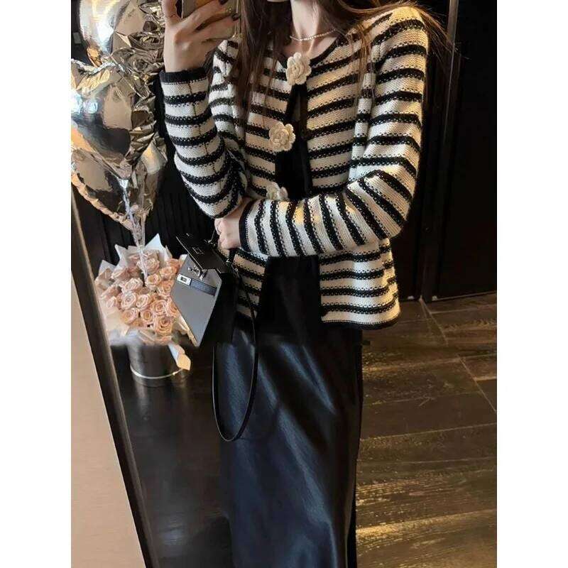 Temperament Camellia For Women In Autumn Striped Crochet Knitted Cardigan New Jacket Top