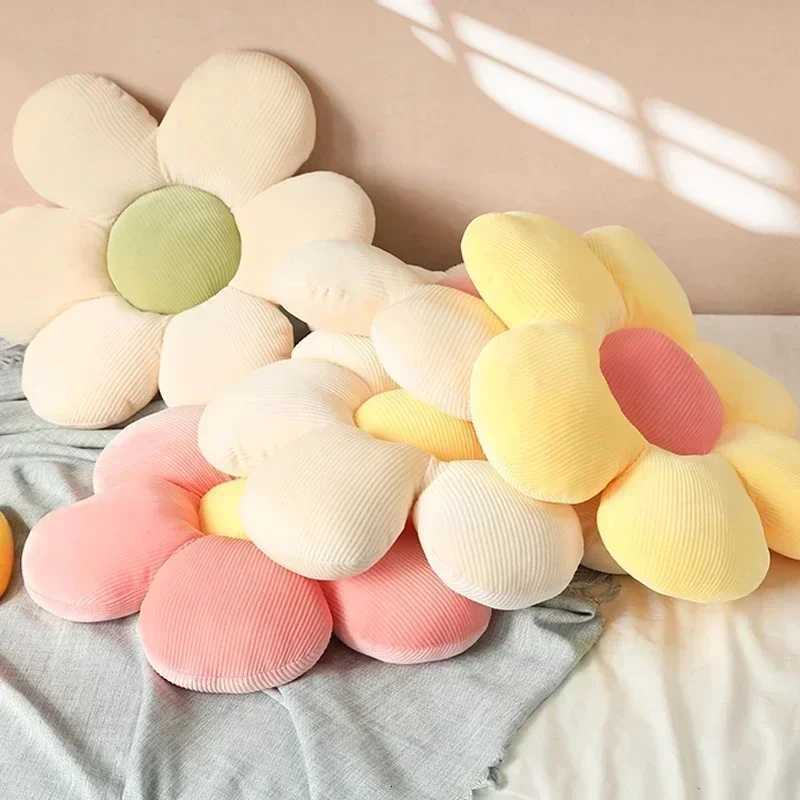 Lovely Daisy Throw Pillows Soft Comfortable Lumbar Support Back Cushion Cartoon Chair Cushion Pillows Decor Home Flower Pillow H260330 - view 4