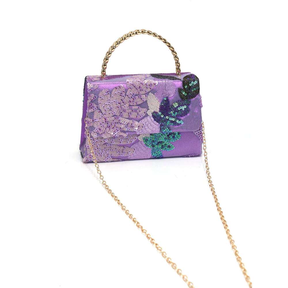 Chinese Embroidery New Arrival Bucket Design Random Women S Floral Pattern Clutch Bag Purple Color Sequines Women Evening Bags Envelope Clutch Bags