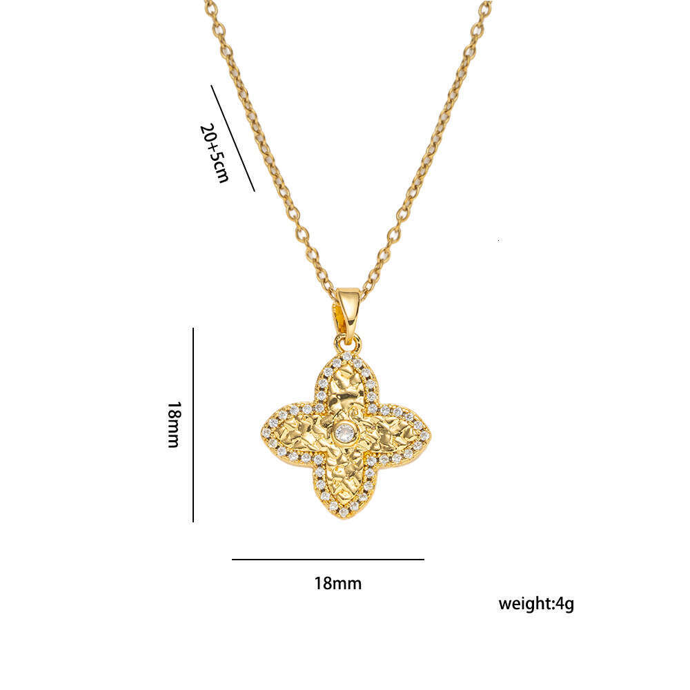 Light Luxury Collarbone Chain Accessories for Women Flower Four-Leaf Clover Necklace European and American Fashion High-End Jewelry