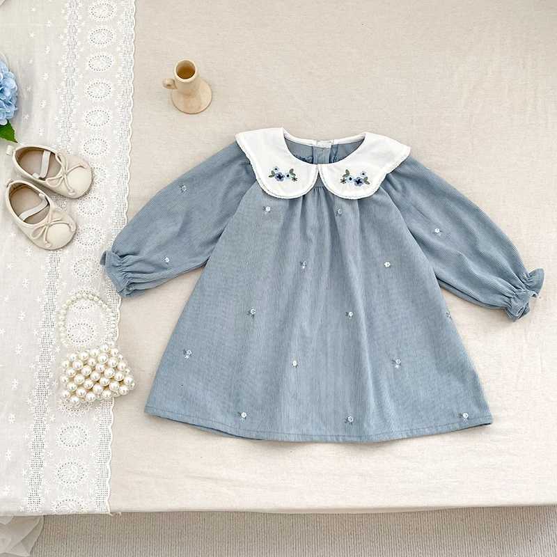 1-6Y Autumn New Girls Dress Fashion Cute Doll Neck Embroidered Flowers Dress Spring Childrens Girls Long Sleeve Princess DressT260330