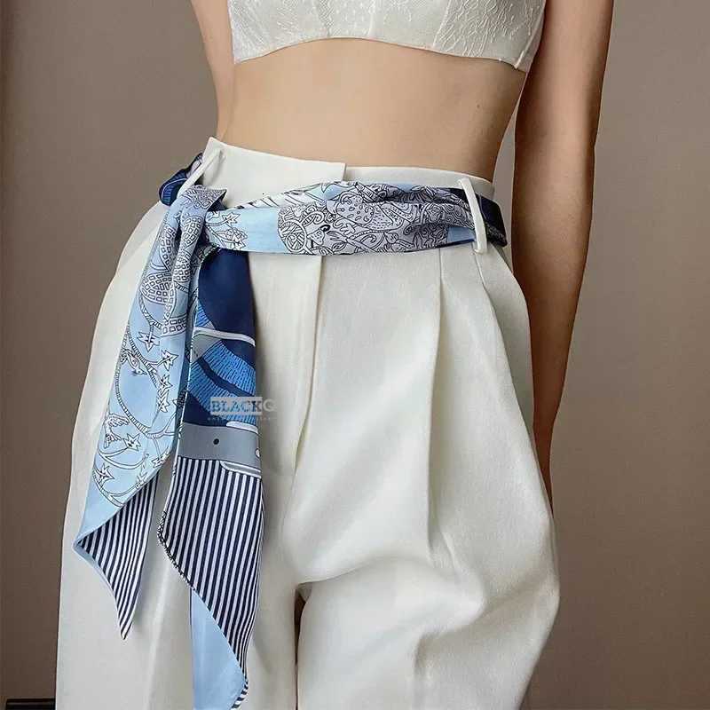Brand Design Zebra In Flowers Wen Scarf Luxury Silk Scarf Fashion Hair band Foard Skinny Bag Scarves Neckerchief X260328