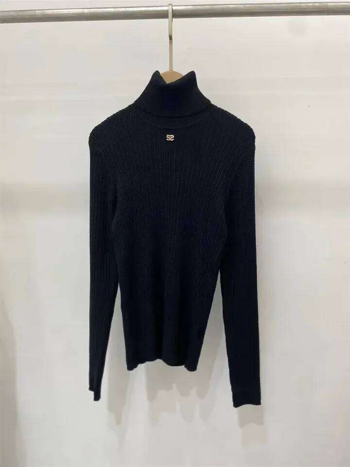 Women Turtleneck Ribbed Knit Sweater Fashion Spring Autumn Lady Slim Long Sleeve White Or Black Knitwears Pullover Mdng260330