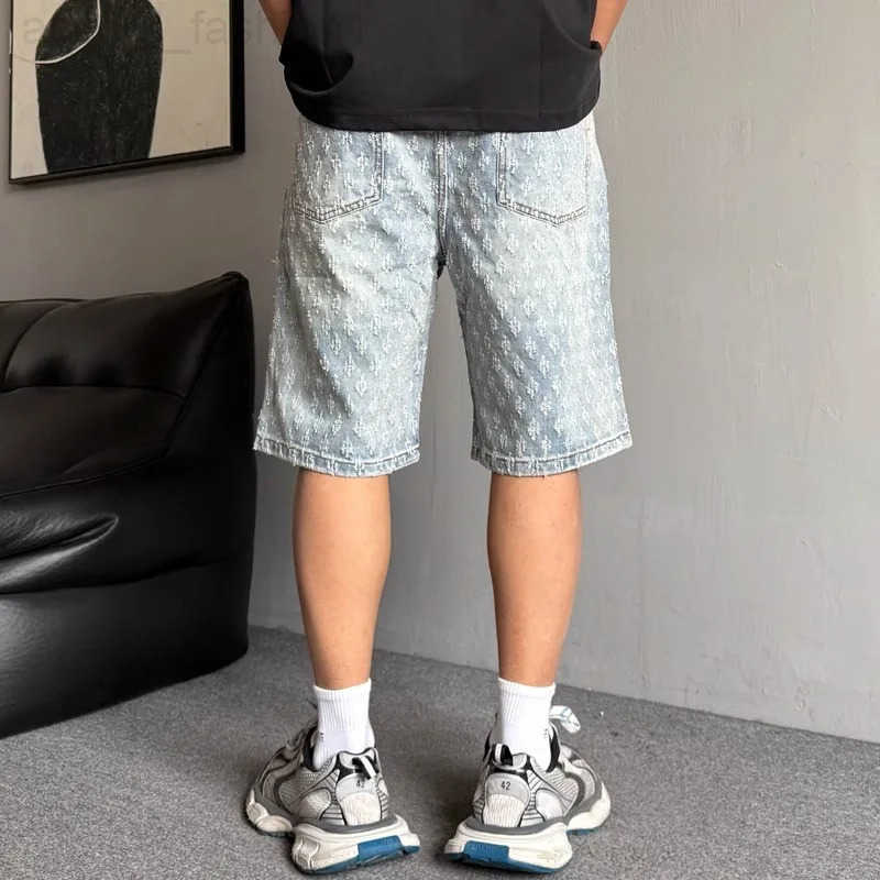 American Retro Jacquard Denim Shorts for Mens Summer Design Niche Washed Five Quarter Pants High Street Sports Pants H260330
