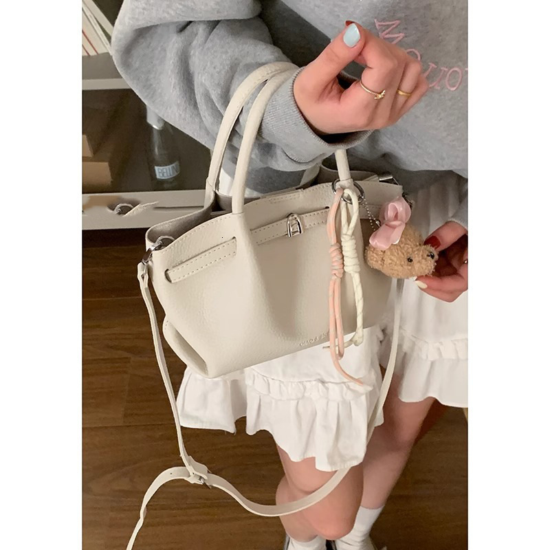 Handheld Basket for Women 2025 New Trendy Spring Fashion Lychee Pattern Tote Single Shoulder Crossbody Bag