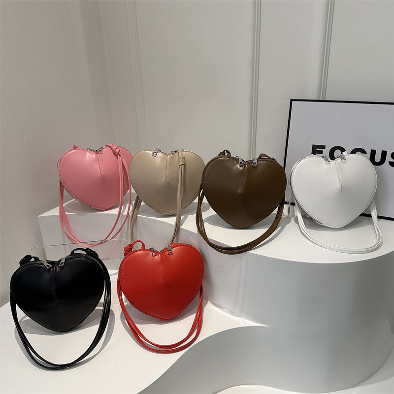 Free Shipping High Value Heart Shaped Crossbody Bag for Women Cute Leather Purse