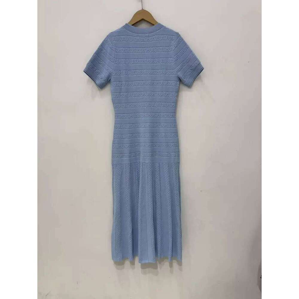 Asian Size Fashionable Blue Evening Hollow Crochet Single Breasted Knitted Pleated Elegant Long Dress 26 Summer New Style Mdng260330