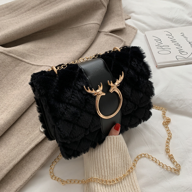 Free Shipping High Value Plush Crossbody Bag for Women Quilted Fur Purse with Deer Head Lock