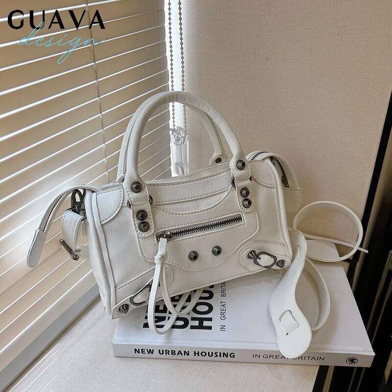 Rivet Motorcycle High End Large Capacity Shoulder Textured Leather Crossbody Bag Fashionable Casual Women S Handbag Liksusie
