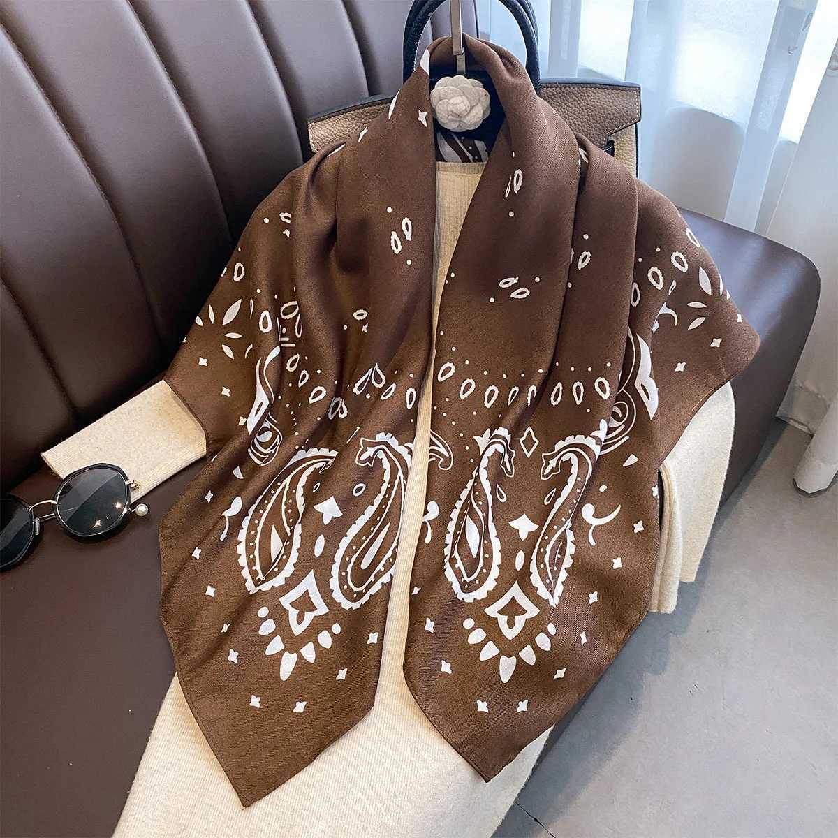 9090cm Paisley Printed Square Scarf For Wen Imitation Silk Scarves Banda Luxury Large Shawl Beach Wraps Elegant Hijab X260328