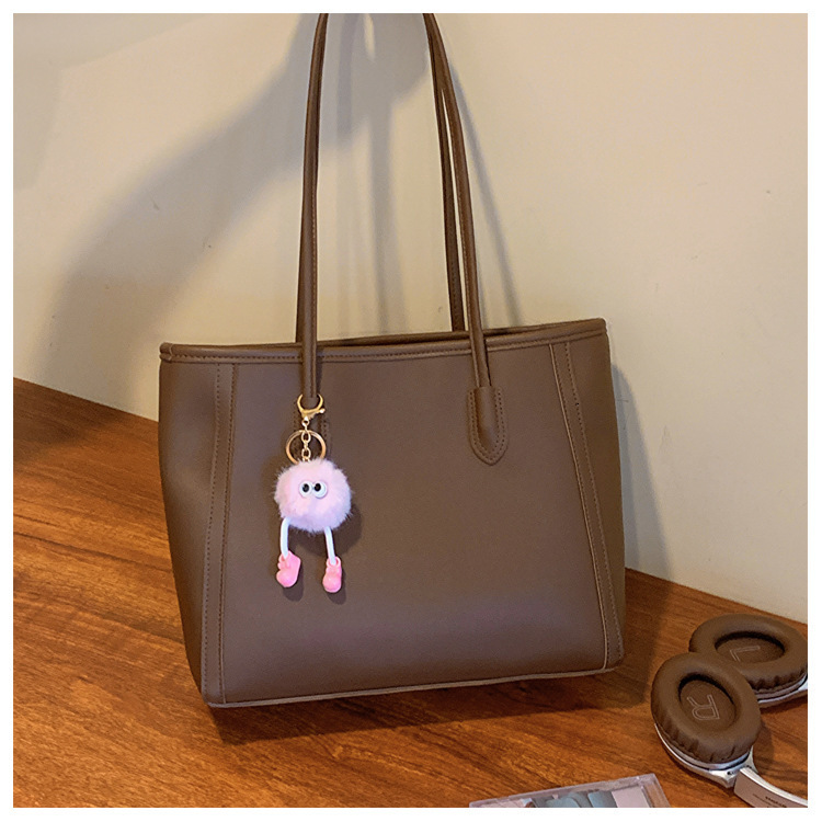 Free Shipping High Value Leather Tote Bag for Women Large Capacity Shoulder Bag Cute Plush Charm Handbag