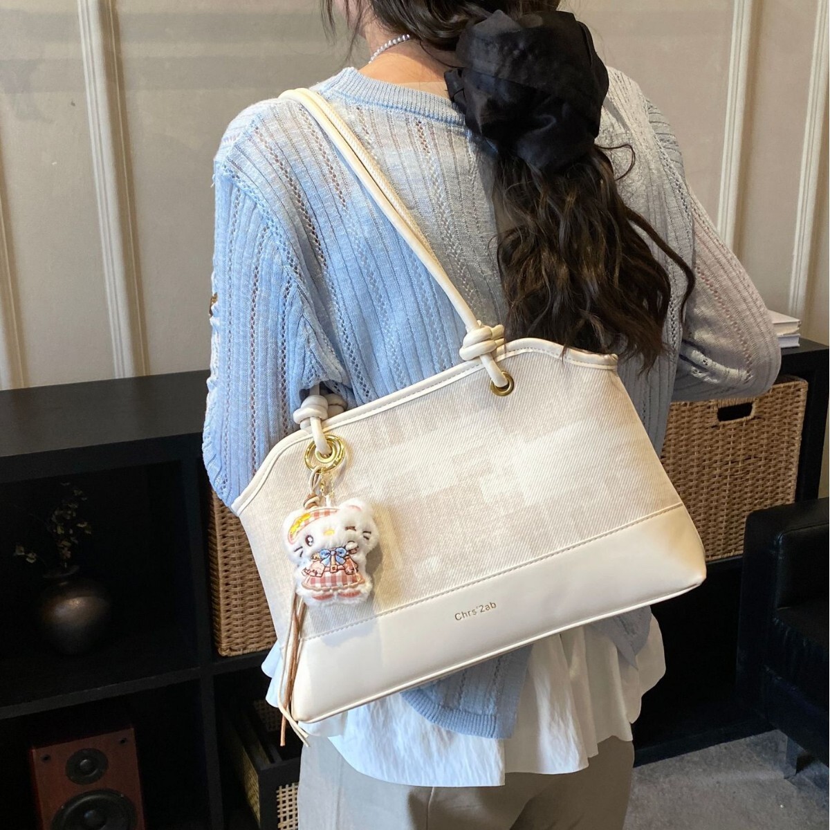 Fashionable high-quality commuter tote for women, 2026 spring new model, color-blocking, versatile shoulder and underarm bag
