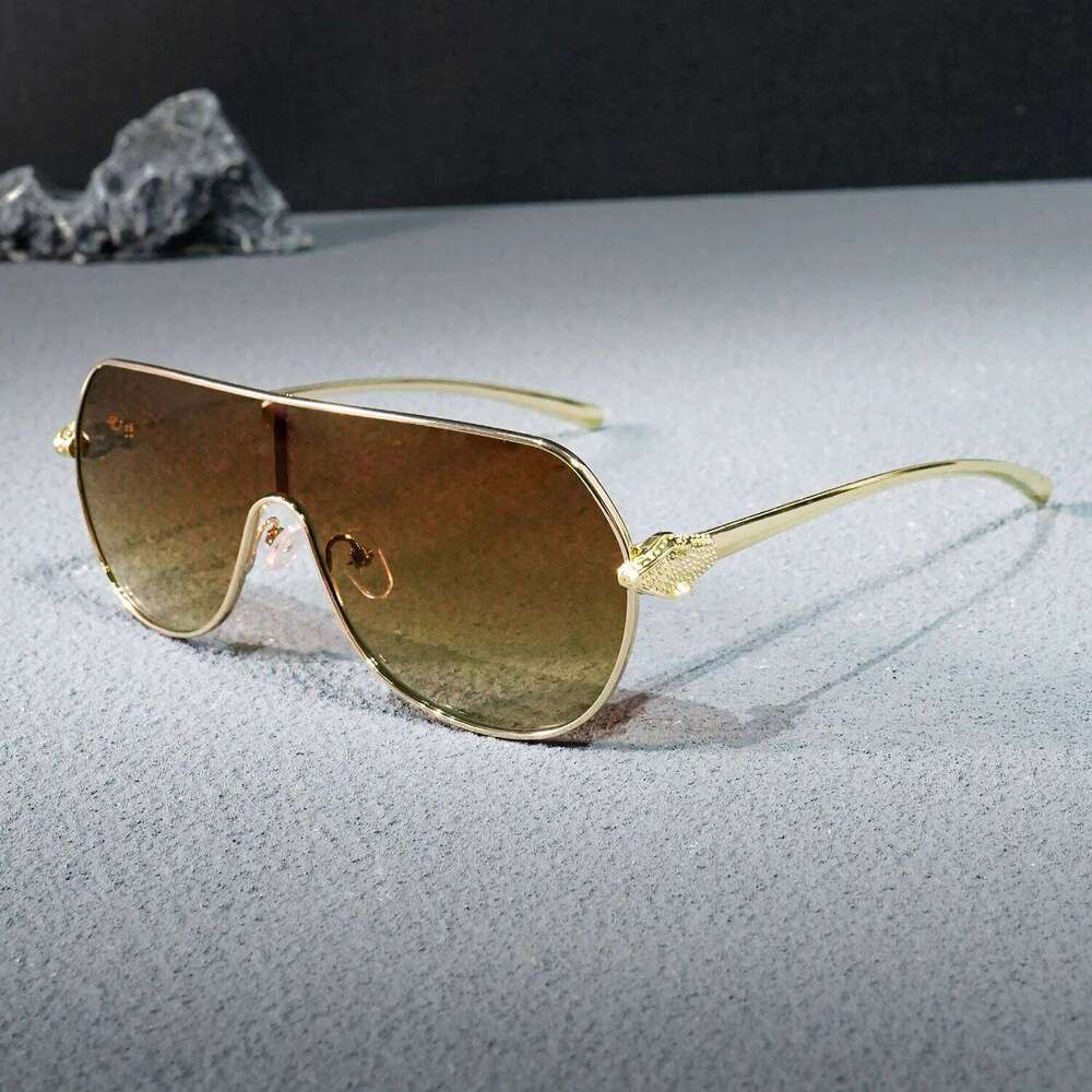 Summer Must Haves SunGlasses, Protection Men Women, Perfect for,, Cruise, Stylish and Functional for Daily Wear 26Y0330