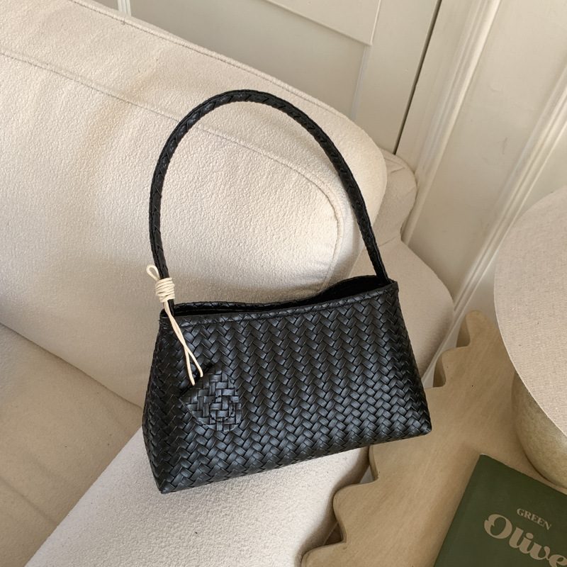 Free Shipping High Value Woven Hobo Bag for Women Large Capacity Shoulder Bag Casual Tote Handbag with 5 Colors