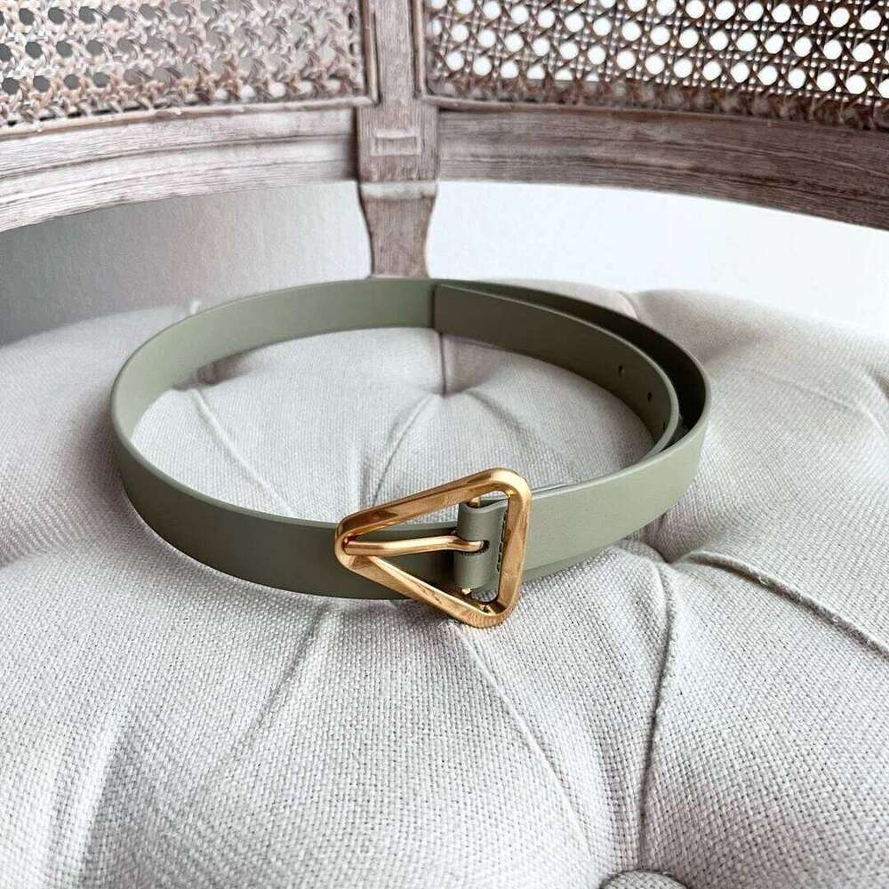 Fashion Leather Thin Belt For Women Triangle Buckle Waist Strap Female Jeans Dress Trouser Decorative Waistband Chunjinqiuli