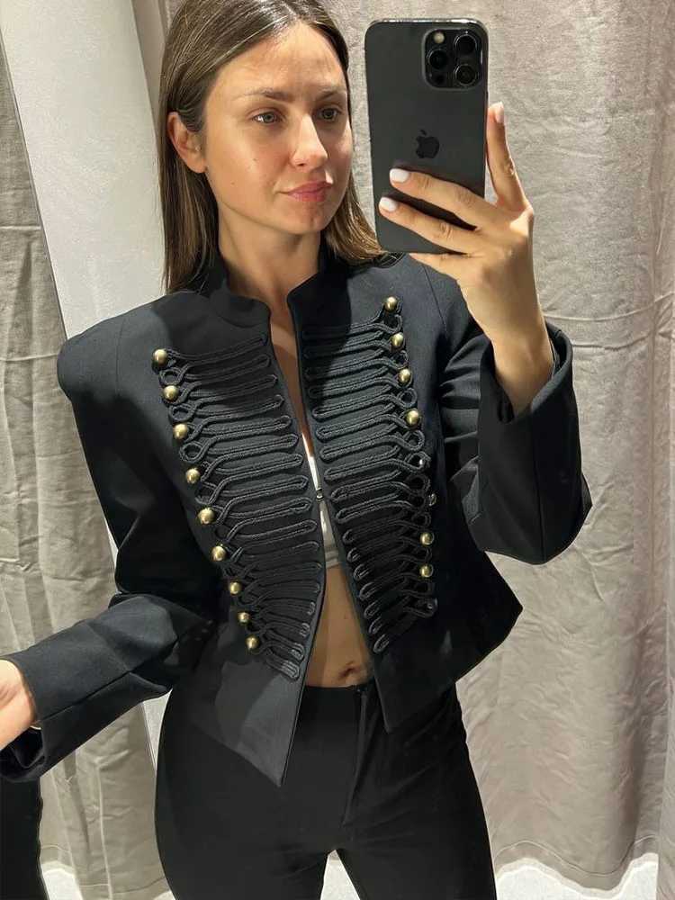 HH 2026 Womens New Fashion Shoulder Pads Long Sleeves Casual Blazer Elegant Commuter Slim Black Short Coat Woman Street JacketT260328
