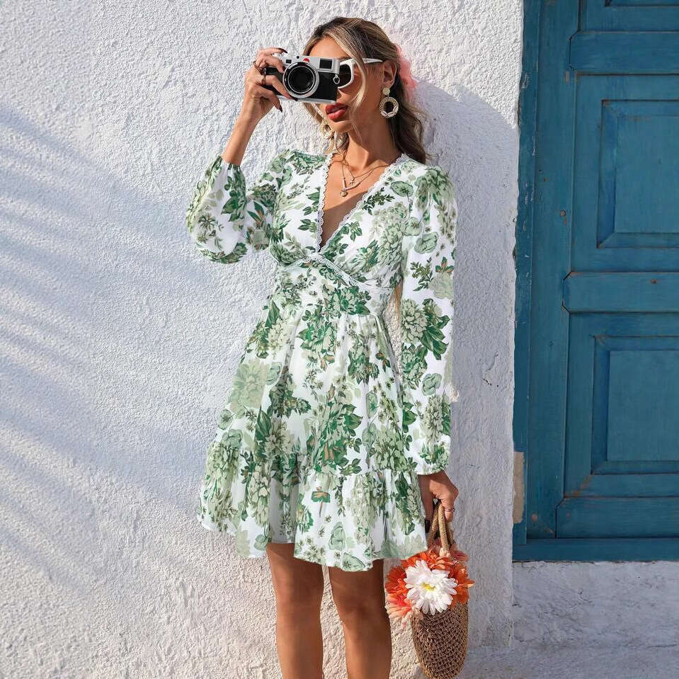 European and American cross-border women's clothing Amazon new product lace V-neck printed casual vacation long-sleeve dress