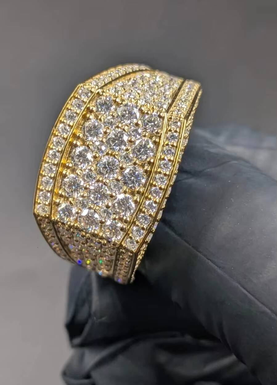 Luxury Bezel Set Moissanite Vintage Engagement Ring 925 Sterling Silver Gold Plated Iced Out Mens Wedding Band