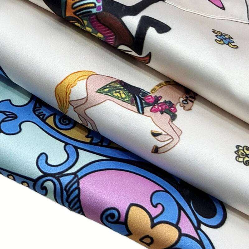 Vacation Fashion Mens Short Sleeve Shirts Vintage Pattern Printed Silk Shirt Tops Men Casual Turn-Down Collar Button-Up Cardigan