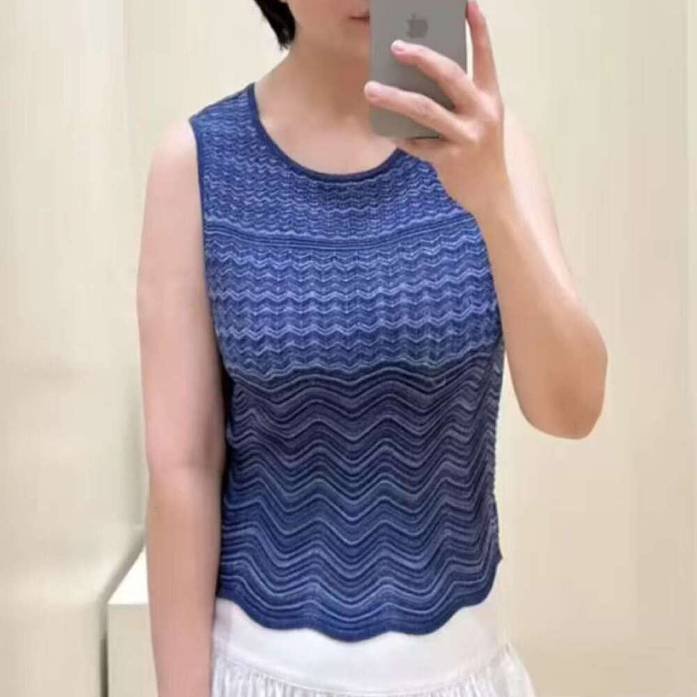 Hollow striped wave 2026 summer French designer elegant slim fit S18 multifunctional knitted vest women's top