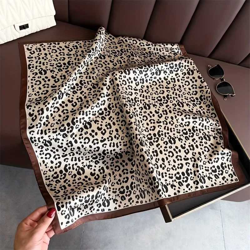 1Pcs Leopard Print Silk Like Scarf for WenSoft Smooth Fashion Neck ScarfOffDaily WearFem Decorative Hair/Bag X260328