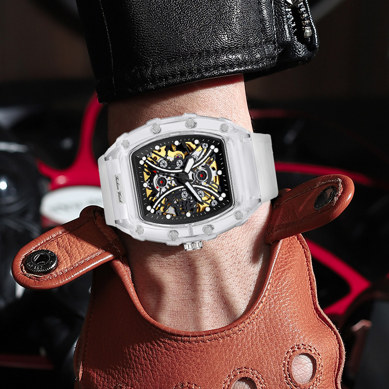Watches Men Designer Sporty Sports Fashion Waterproof Wristwatch Retro Swimming Diving Reloj Hombre Homme Montre De Luxe