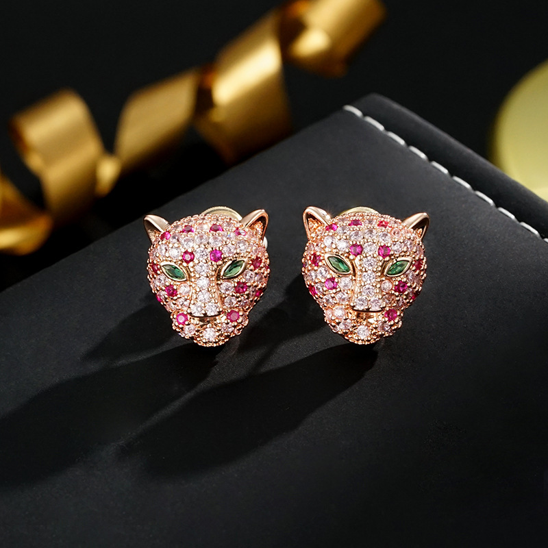 Designer Luxury New Style Fashionable Light Luxury Style Ear Studs Leopard Head Versatile Elegant Ear Accessories Trendy Niche High-end Feeling Earrin