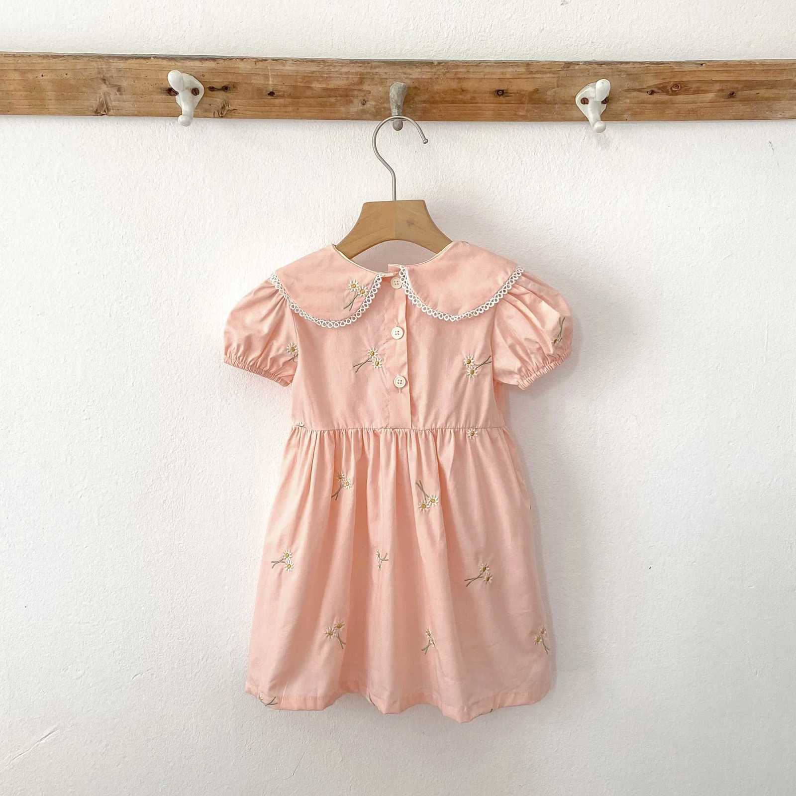 1-6Yrs Girls Fashion Embroidered Flower Dress Summer New Little Girls Toddler Princess Dresses Kids Flying Sleeves Party ClothesT260330