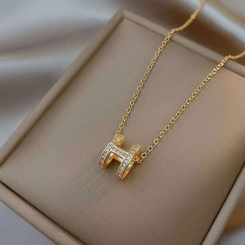 Necklaces Copper Inlaid With Zircon Exquisite And Fashionable H Shaped Letter Pendant Necklace For Women S Banquet Wedding Jewelry Visionice