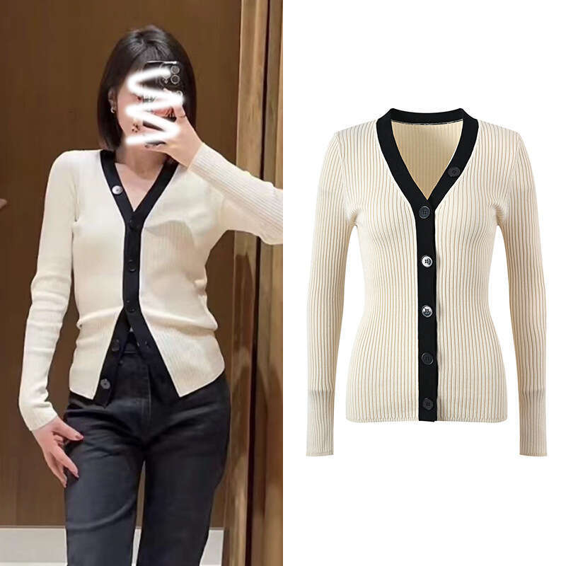 2026 FC Spring New Designer Women's Fashion k30 Small Fragrant Style Color blocked V-neck Slimming Top