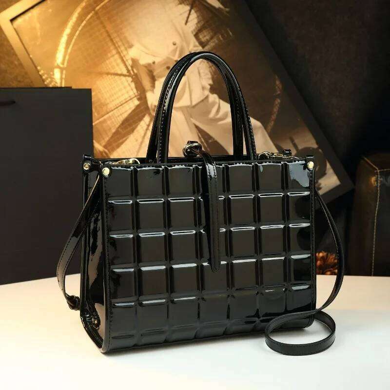 Casual Versatile Single-Shoulder Crossbody Bag Autumn Winter 2025 Fashion Accessory