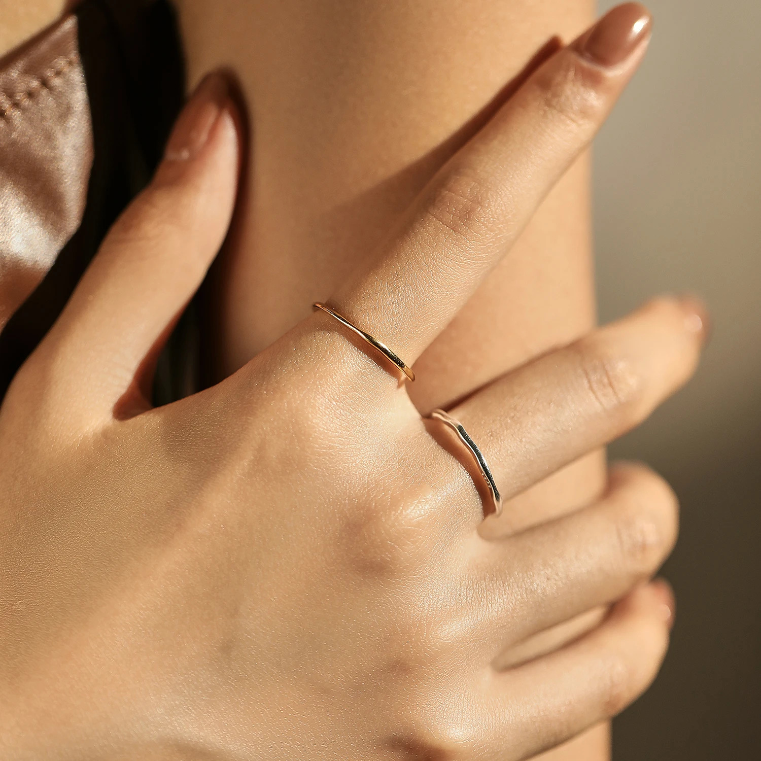 MODIAN 925 Sterling Silver Simple Geometric Line Twisted Ring Trendy Stackable Gold Color Fine Jewelry For Women Party Gifts 260324