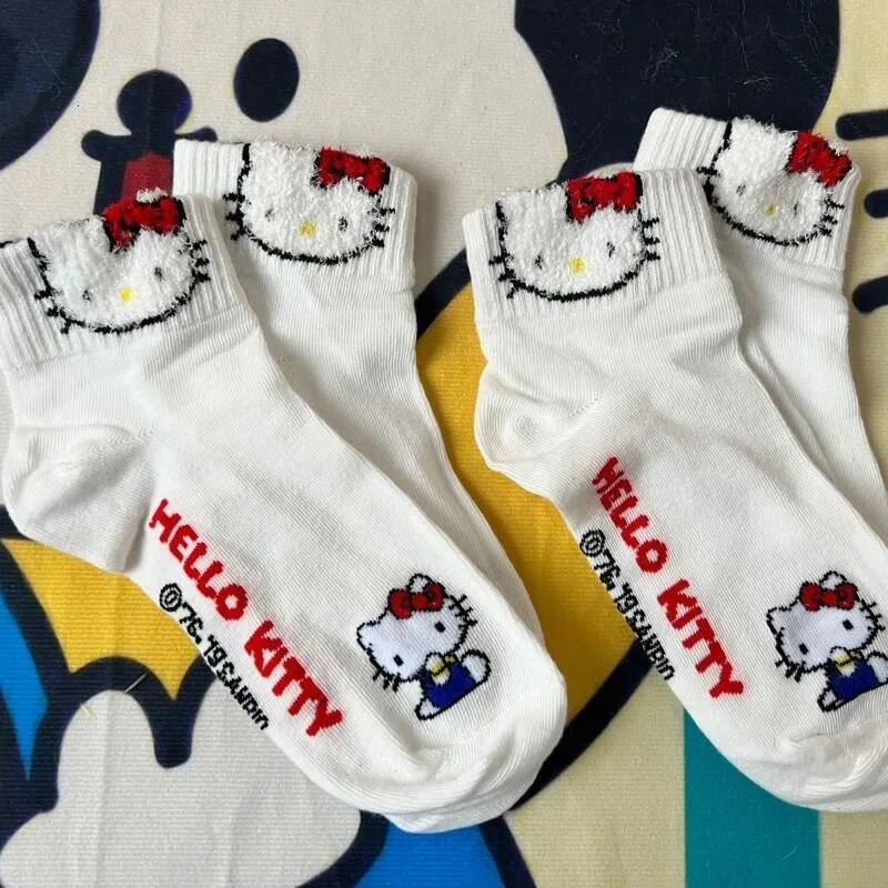 Designer Hello Kitty Cartoon Anime Character Sanrio Socks Women's Adult Simple Fashion Autumn And Winter New Kawaii Warm Socks Wholesale