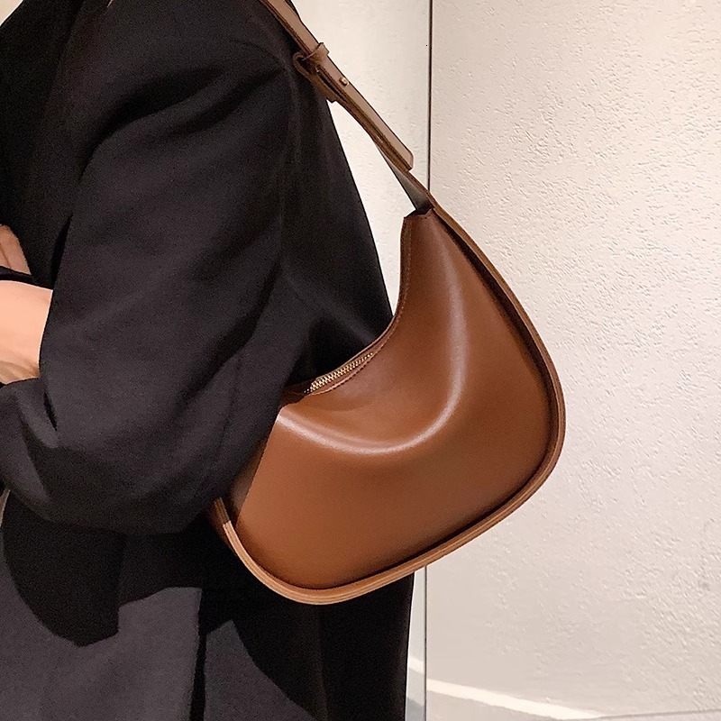 Vintage Saddle for Women 2024 New Trendy Fashion Korean Version Underarm Niche Versatile Ins Style Crossbody Bag