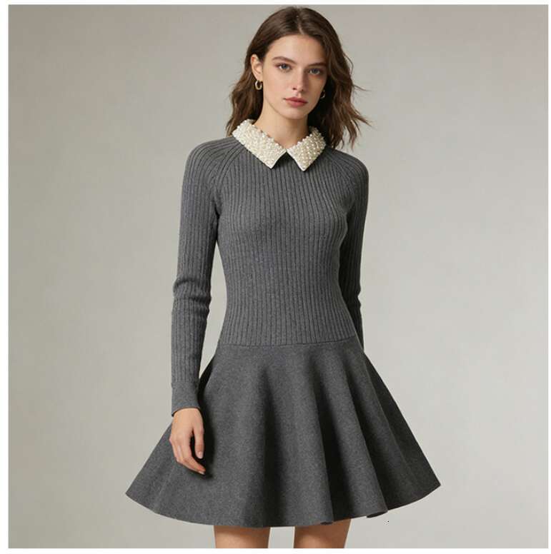 2026 Spring New D19 Designer French Soft Waist Slim Knitted Dress for Women with Detachable Pearl Collar