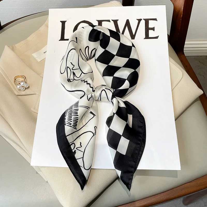 Luxury New Astrolabe Print Scarves Wens Silk Scarf Bandana Decorations Small Neckties Hairbands Bags Wholes X260328