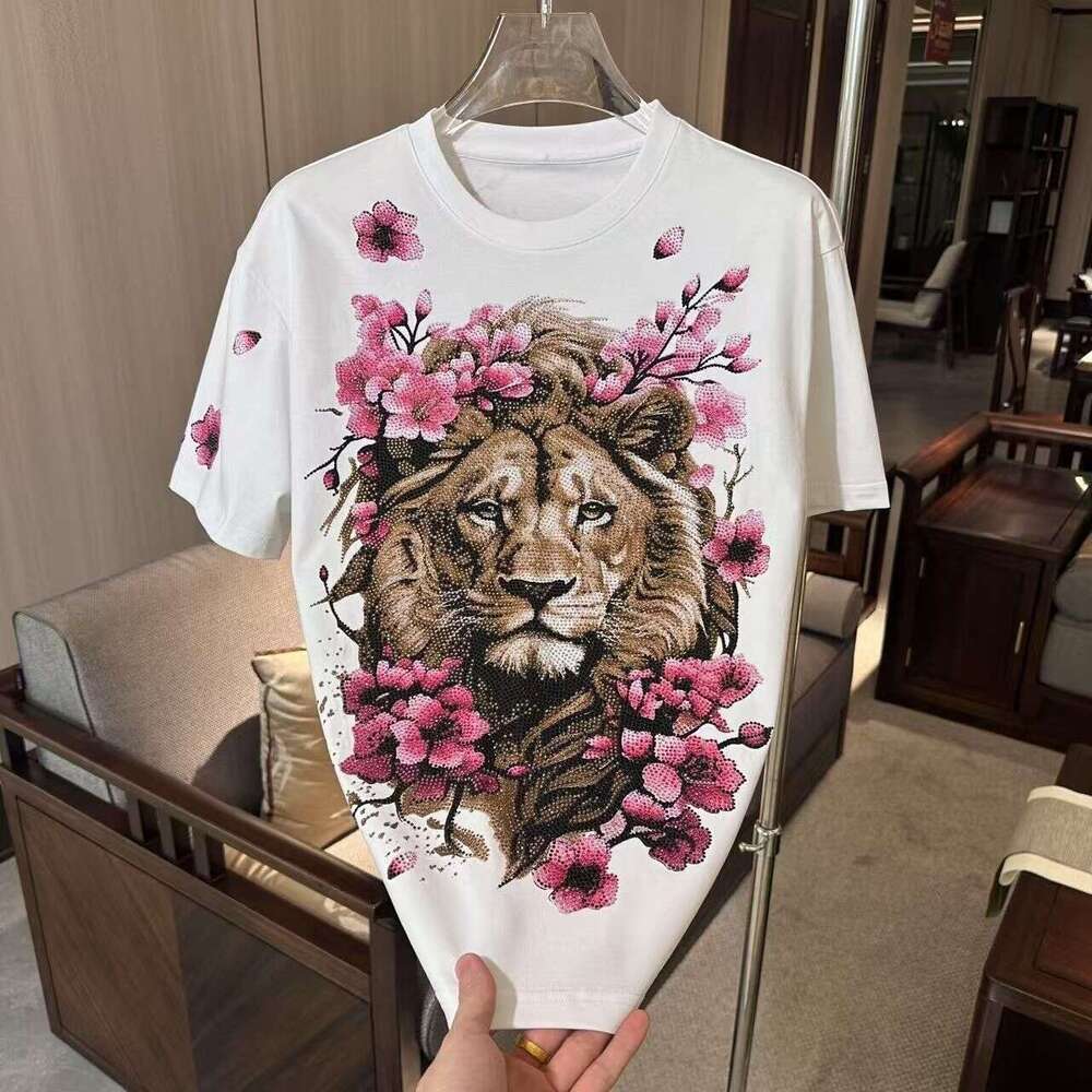 2026 Summer New Floral Lion Head Rhinestone Loose Round Neck Short Sleeve T-Shirt For Men, Fashionable Versatile Trendy Tee