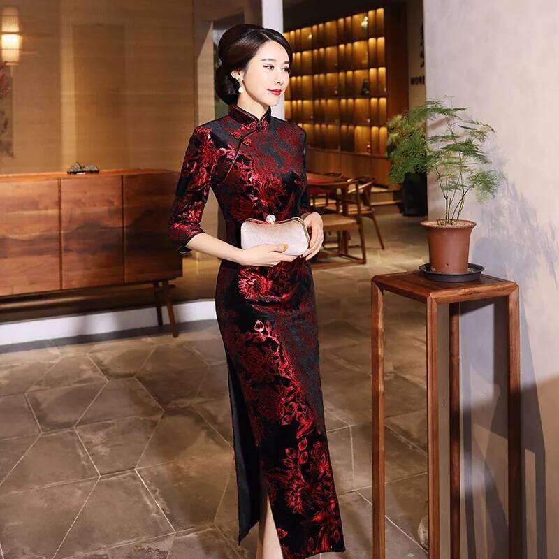 Qipao Woman Autumn Winter Luxury Long Sleeve Traditional Purple Red Black Elegant China Plus Sizes Velvet Loose Dress Cheongsam MAKOUFEI