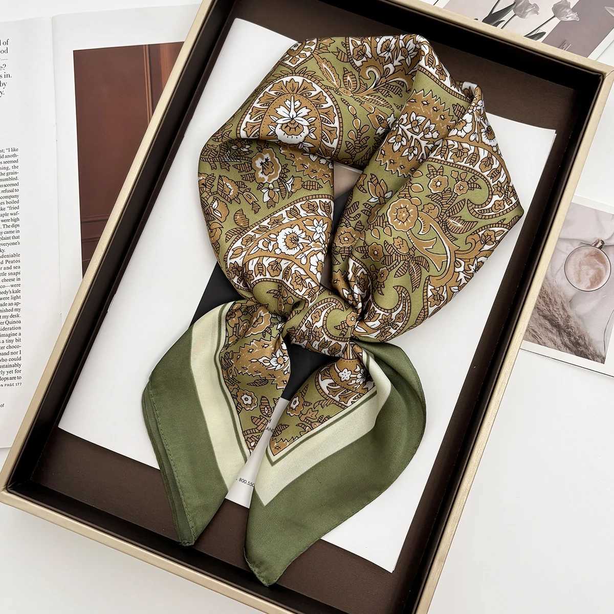 Luxury Design 70cm Satin Square Print Scarf Wen Scarves Bandana Hijab Neckerchief Shawl Kerchief Hair Band Foard Lady X260328