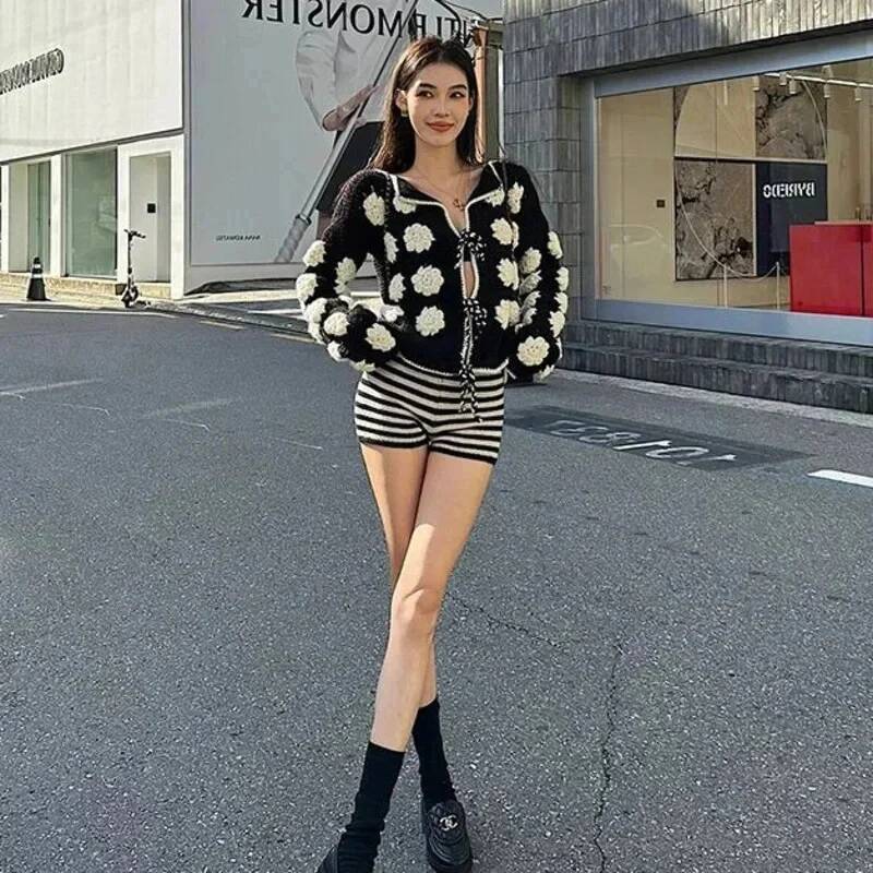 3D Knitted Cardigan Korean French Retro Small Fragrance Tied Jacket Women Outerwear Flower Collar Sweater Top New