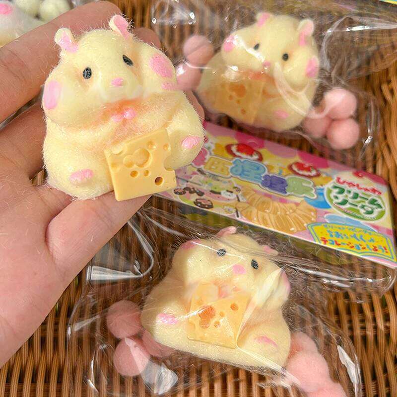 New Cartoon Hamster Pinch Squishy Hand Relax Toy Decompression Squeeze Fidget Sensory Toys For Kids Adults Gift