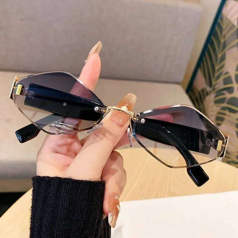 Fashion Hexagon Sunglasses Women Luxury Designer Rimless Polygon Sun Glasses Men Vintage Small Frame Eyewear Shades 26Y0330