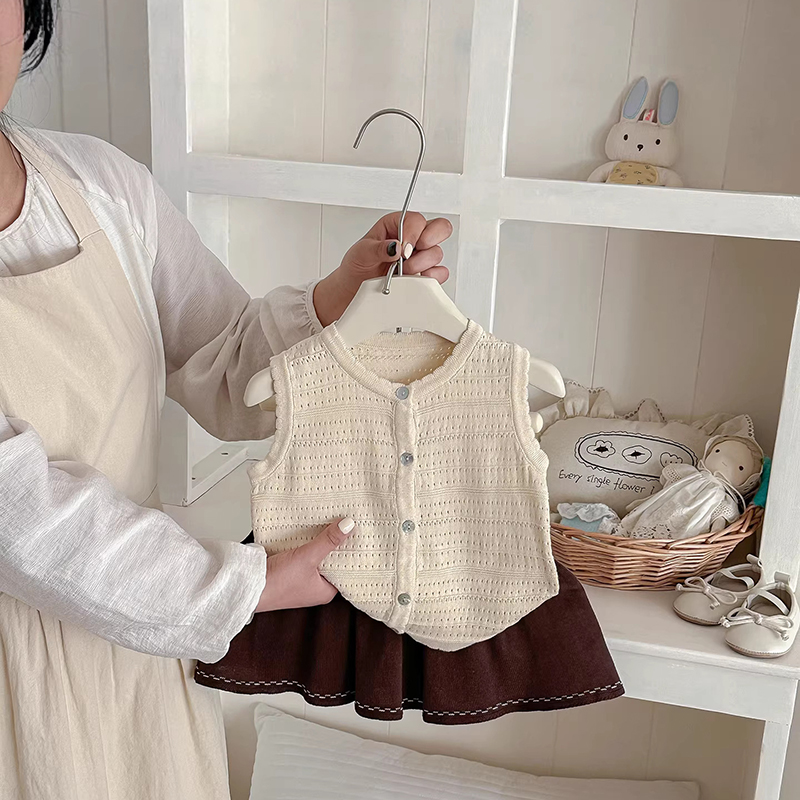 New Knitted Vest Set for Infants and Young Children, Summer Thin Women's Baby Top and Short Skirt Two Piece Set