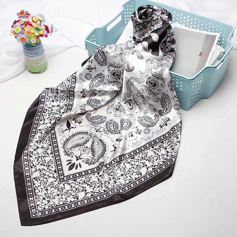 90cm Black and White Color-blocked Cashew Print Scarf for Wen Fashionable Silk Scarf for Temperament Versatile Shawl scarf X260328