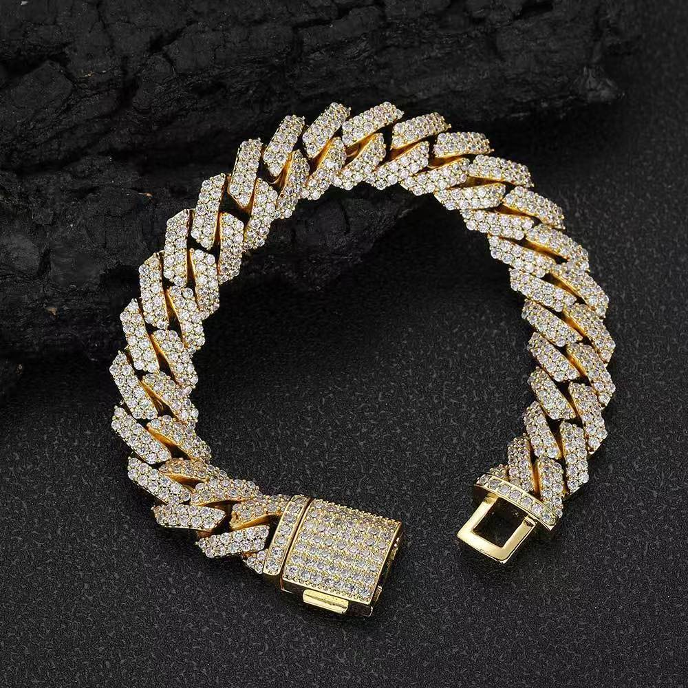 Hip-hop trend 20mm sapphire Cuban necklace. Passed GRA test. VVS diamond. Men's high-end style. Hip-hop rapper.