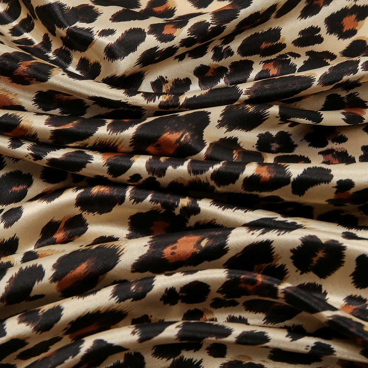 90cm Leopard Print Square Scarf Satin Silk band Muslim Wan Hijab Lady Fashion Hairwrap Rock Style scarf Islam Foard X260328