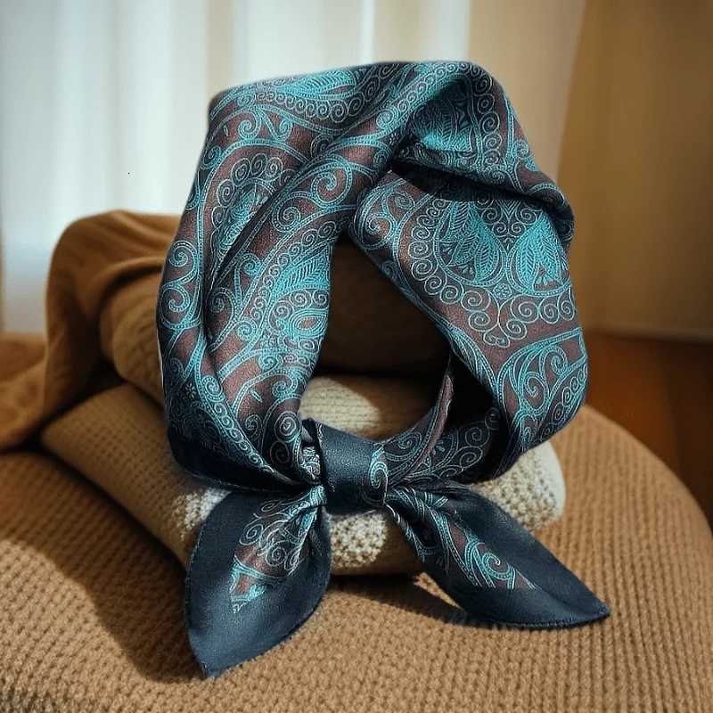 Luxury Brand Paisley Houndstooth Printed Square Scarf Soft Satin Thin Smooth Neck Scarf Sunscreen scarf For Wen Wrap X260328