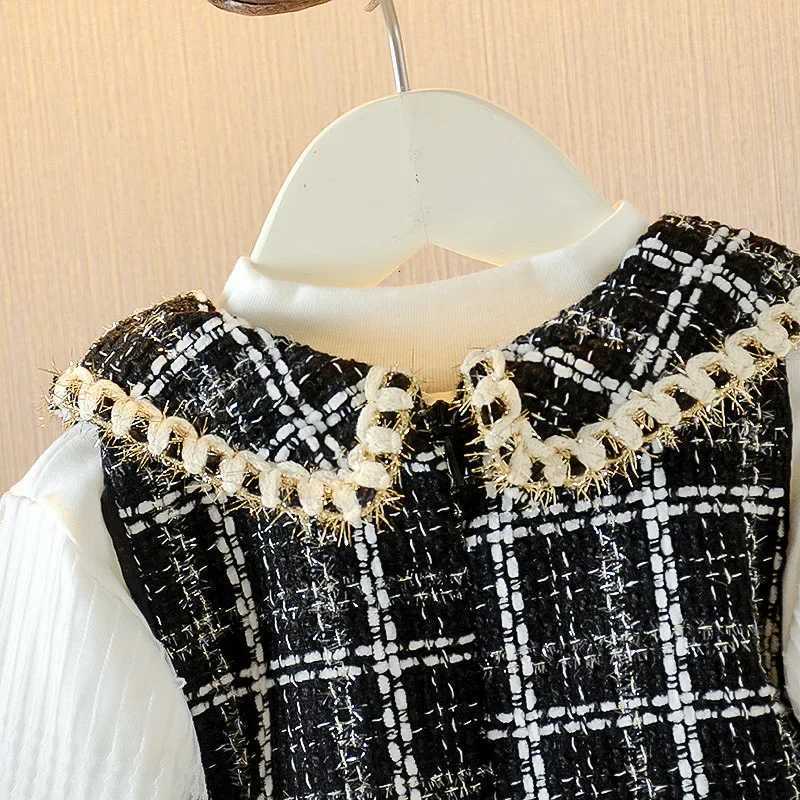 Girls Casual Dresses Plaid Dress Puffy Sleeve Shirt Bear Decoration Kids Dresses for Girls 2 To 6 Years Girls ClothesT260330