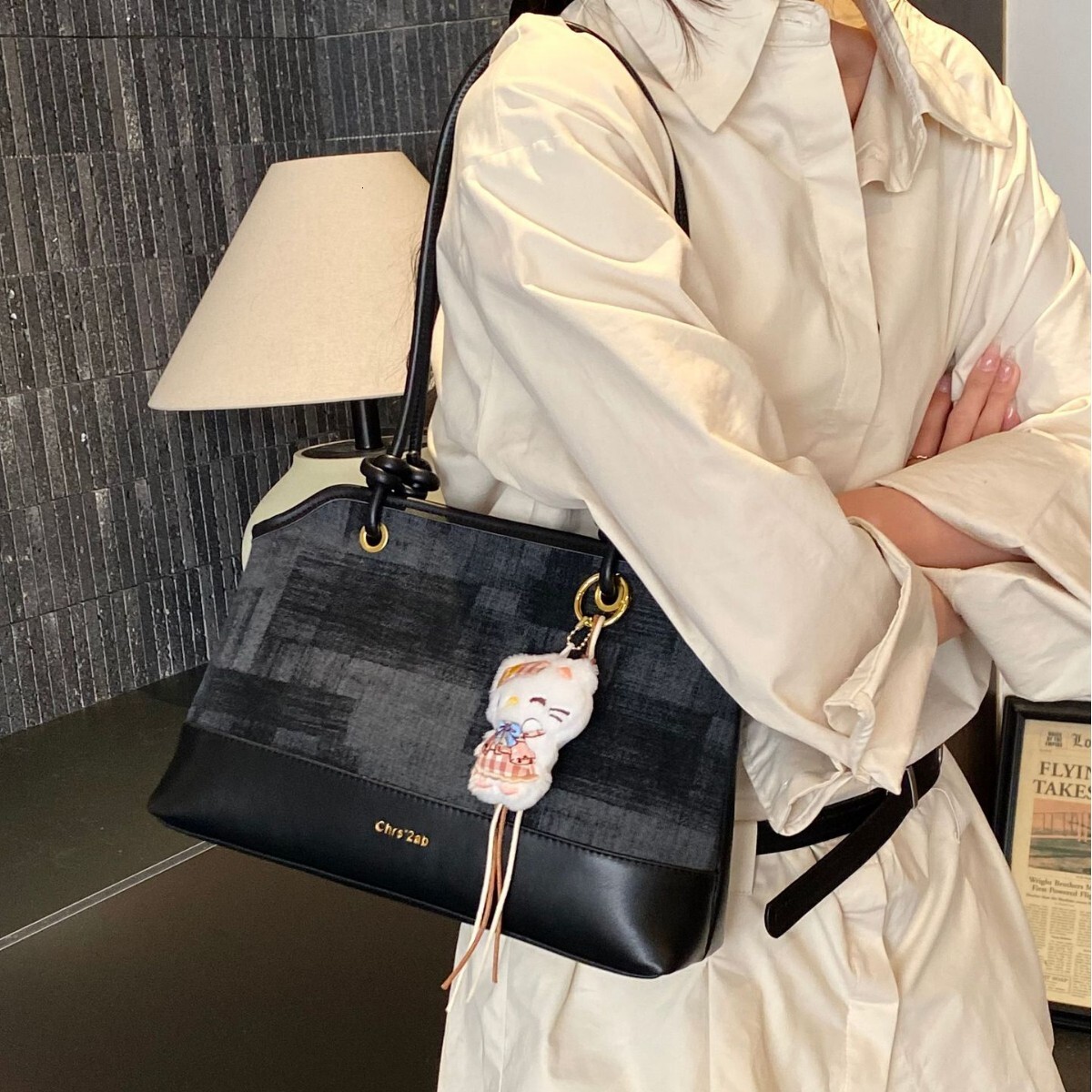 Fashionable high-quality commuter tote for women, 2026 spring new model, color-blocking, versatile shoulder and underarm bag