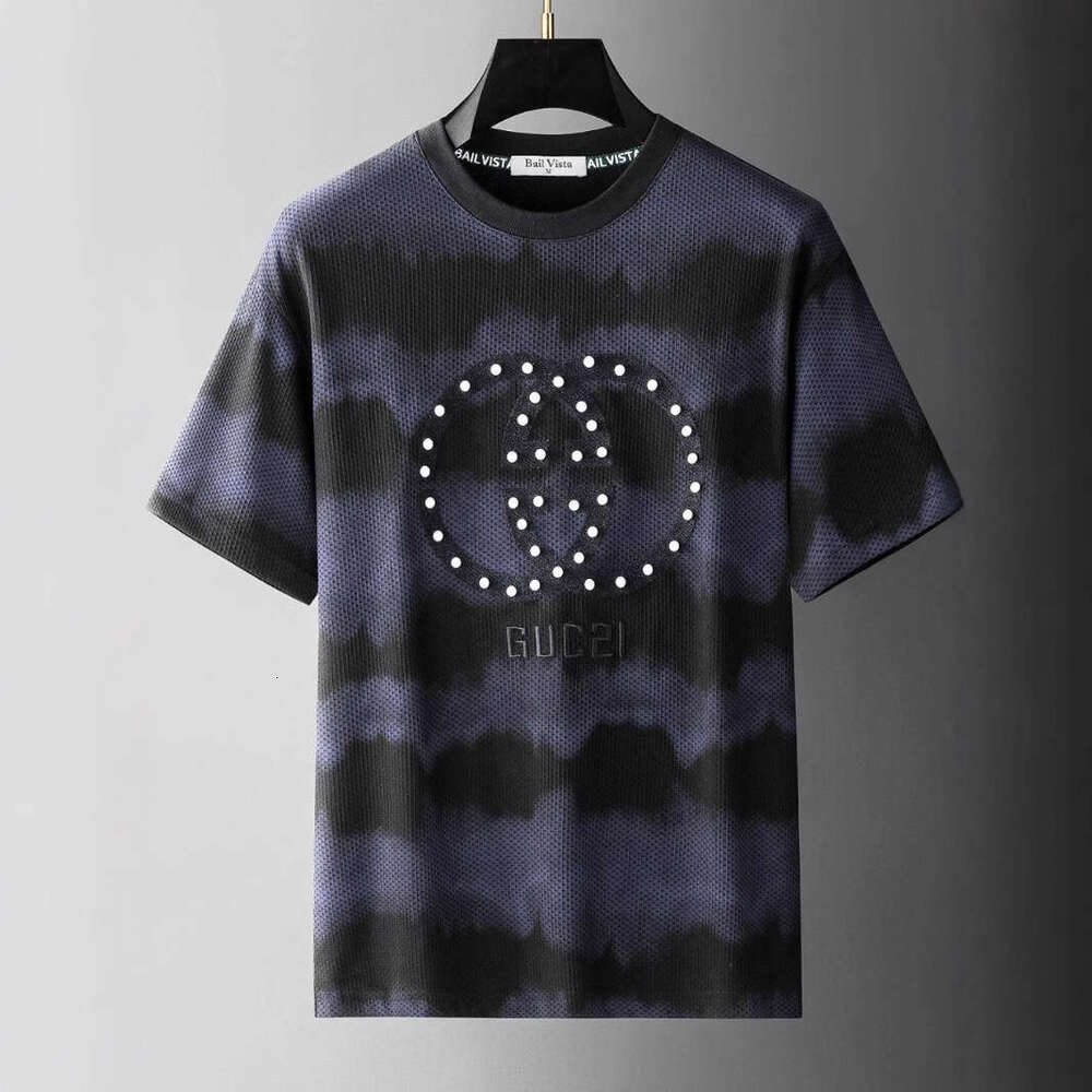 European-style men's high-end pearl embroidered short-sleeve t-shirt, trendy and stylish, breathable, luxury new summer loose-fit half-sleeve